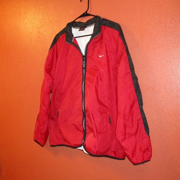 Nike Woman X Large Red Black White Full Zip Pockets Outdoors Windbreaker Jacket - Picture 4 of 11